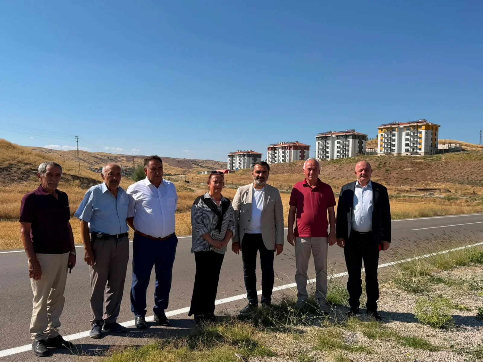 Sulakyurt’ta TOKİ Konutları Teslim Edildi, Danacı Köyü’nde Vatandaşların Talepleri Dinlendi - 1
