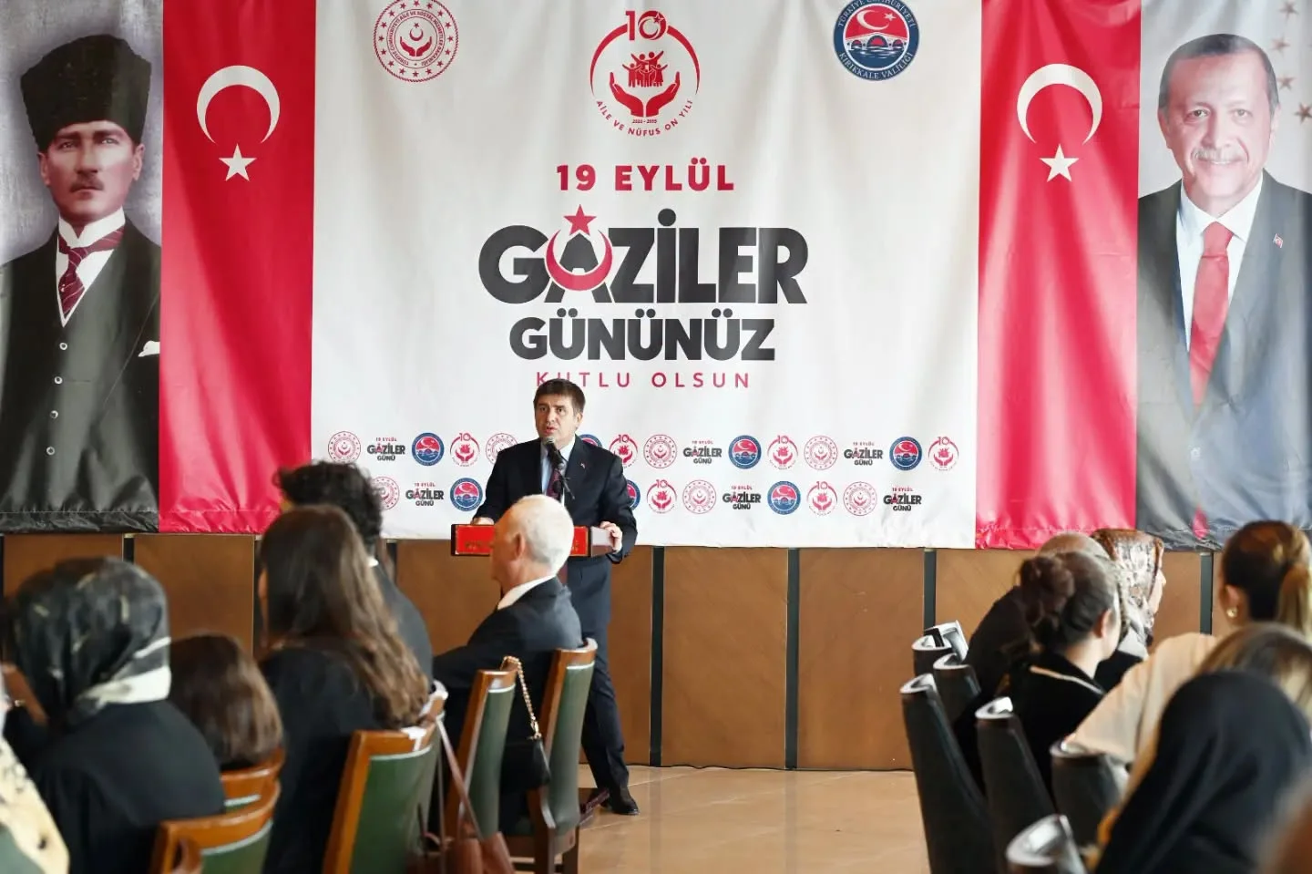 Vali Sarıibrahim, Şehit Aileleri ve Gazilerle Bir Araya Geldi - 1
