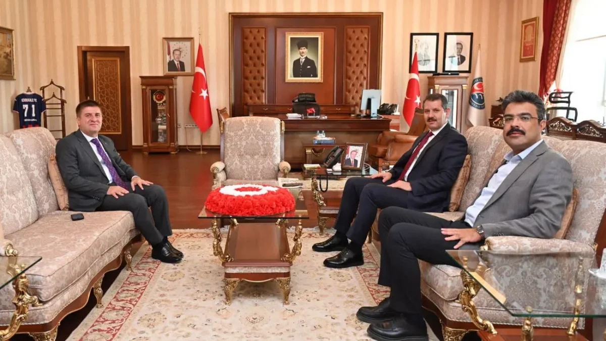 Millî Savunma Bakan Yardımcısı Salih Ayhan’dan Vali Sarıibrahim’e Ziyaret