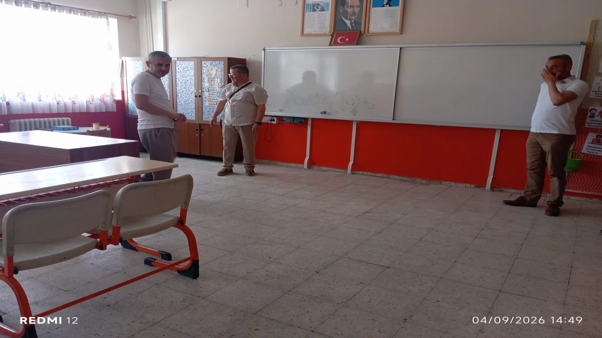 Müdür Tanıt’tan Yeni Dönem Öncesi Okullara Sıkı Denetim