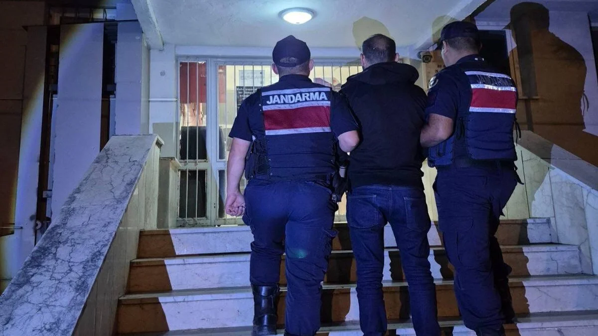 Kırıkkale’de 17 Yıl 6 Ay Hapis Cezası Bulunan Firari Yakalandı