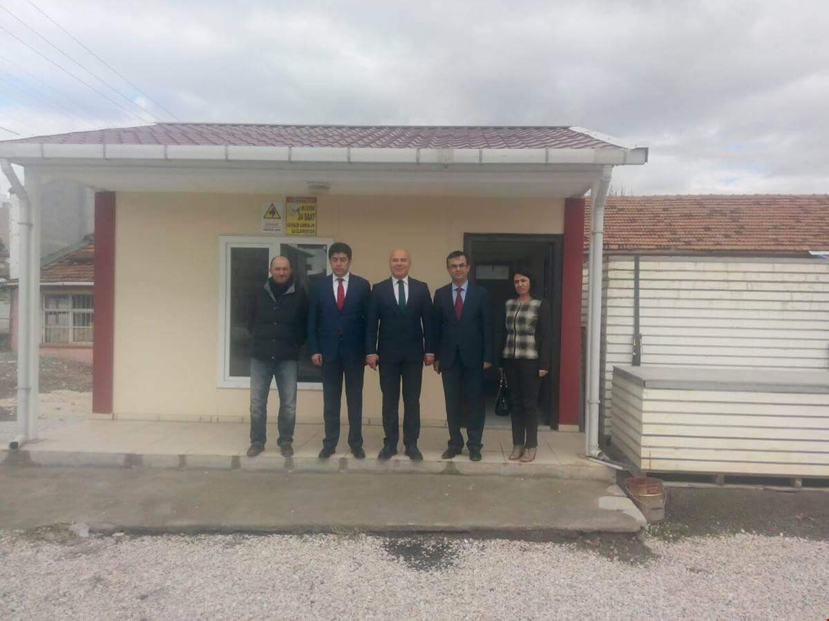 Prefabrik Tesisini Gezdiler