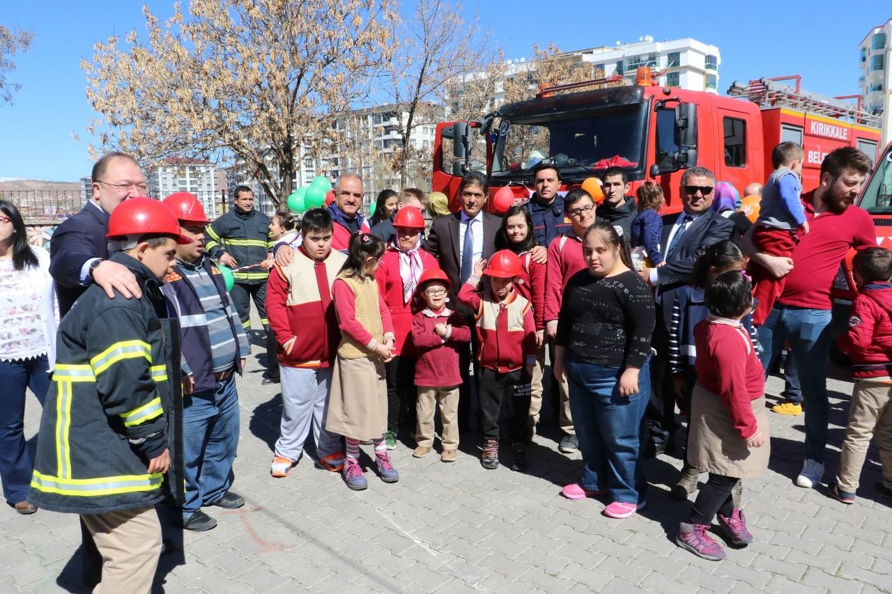 Down Sendromu Farkındalık Günü