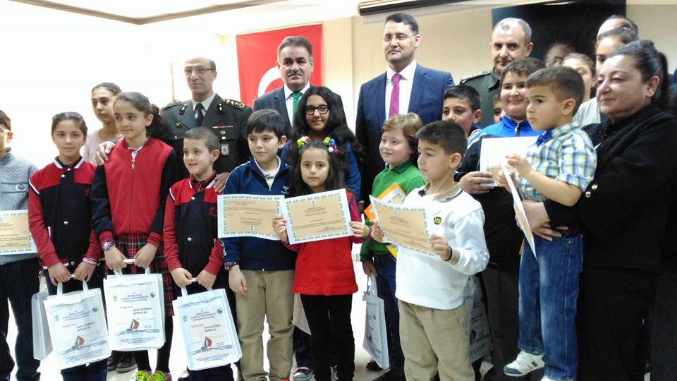 EN ÇOK KİTAP OKUYAN ÖĞRENCİLER ÖDÜLLENDİRİLDİ