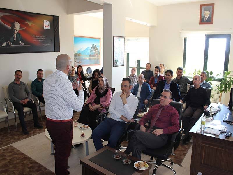 Mali Hizmetlere Pazarlama Yönetimi Eğitimi Verildi