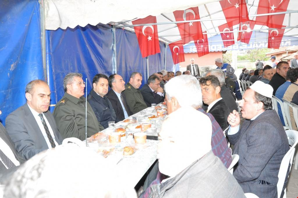 Şehit Akçadağ İçin Yedi Yemeği Verildi
