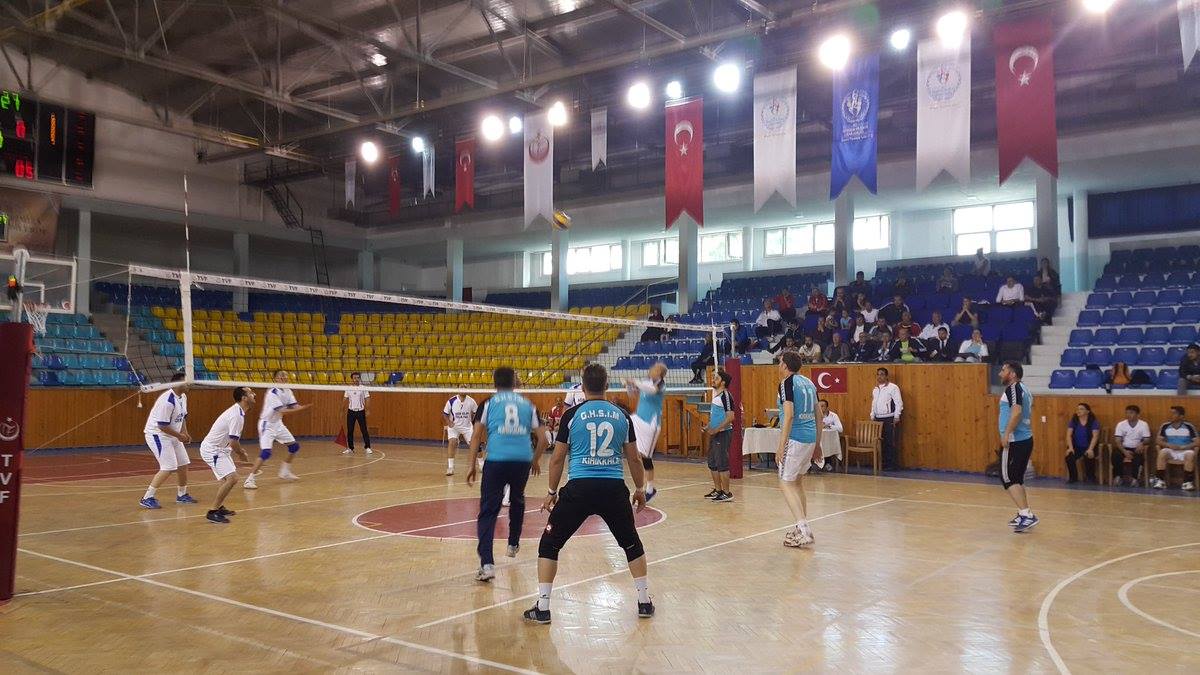 Voleybol Turnuvası Devam Ediyor