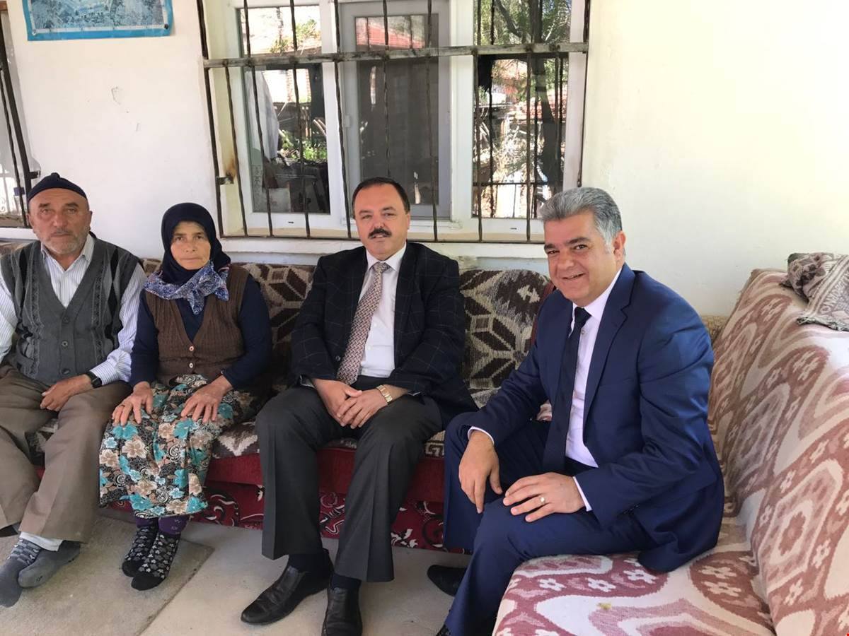 Şehit Annelerini Ziyaret Ettiler
