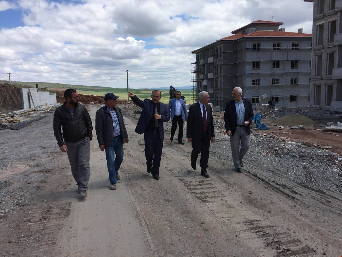 KAYMAKAM KÖKEN TOKİ İNŞAATINI İNCELEDİ