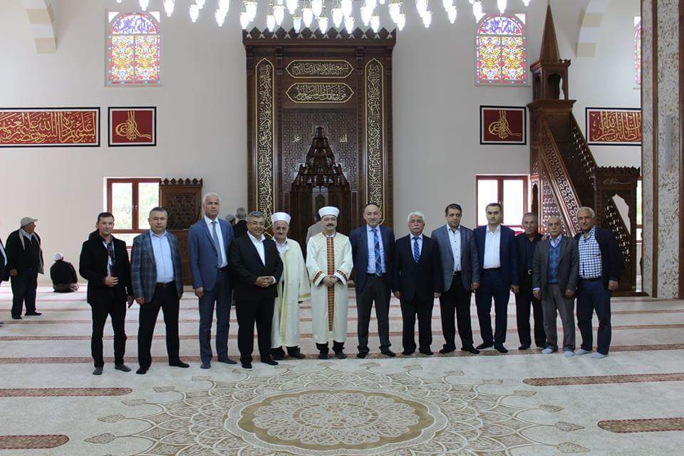 ÇARŞI CAMİİ İBADETE AÇILDI