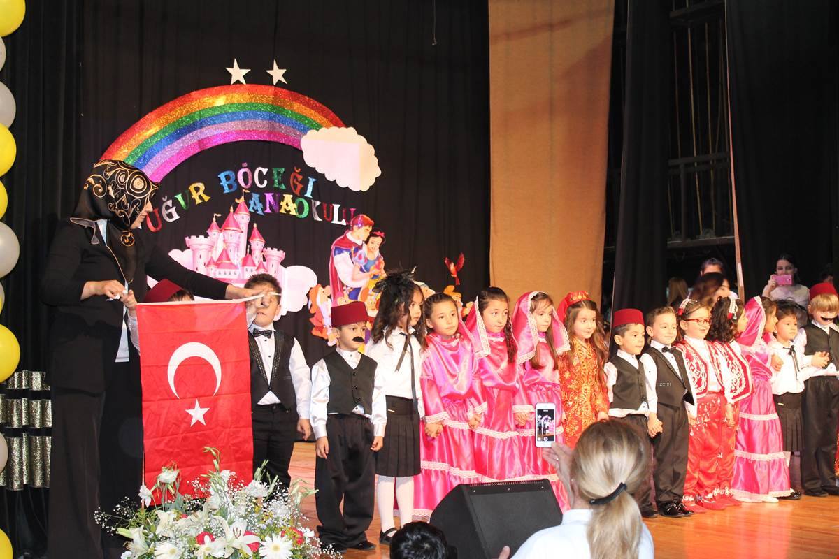 Kaymakam Yılmaz Yıl Sonu Gösterisine Katıldı