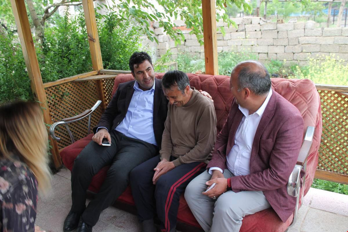 YILMAZ ENGELLİ AİLEYİ ZİYARET ETTİ