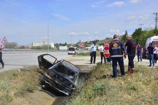 Feci Kaza 4 Ölü 1 Yaralı