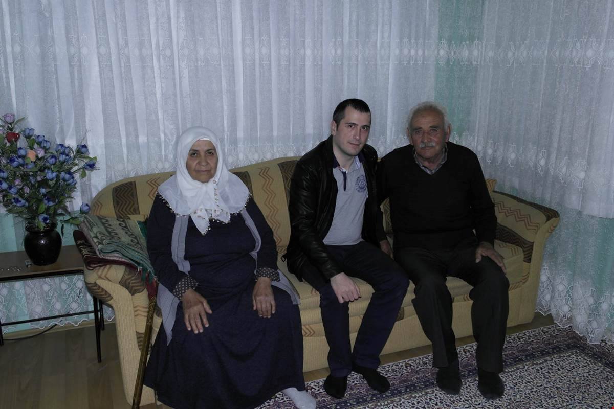 KAYMAKAM ALTUNTAŞ ŞEHİT AİLESİ İLE İFTAR AÇTI