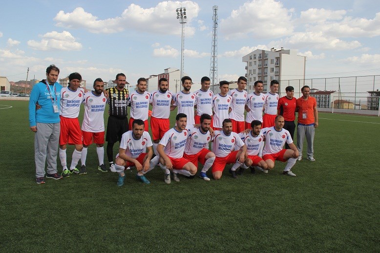SULAKYURT ŞAMPİYONLUĞA YAKLAŞIYOR