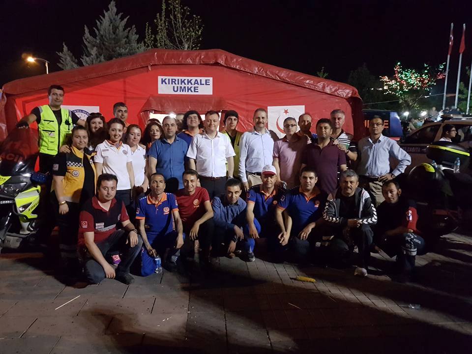 Güngüneş’te Ekibi İle 15 Temmuz Nöbeti Tuttu
