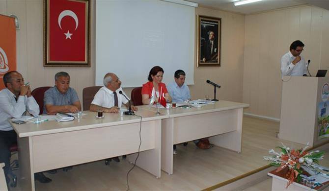 Ziraat Oda Başkanları ve Muhtarlarla Toplantı Yapıldı