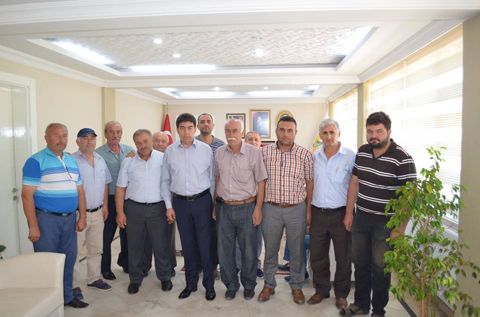 Başkan Özdem Personelli Altınla Ödüllendirdi