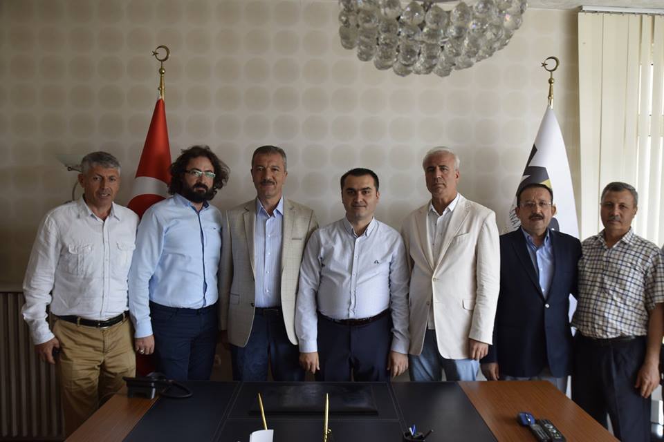 AKÇAY VE ÖZTÜRK BİR DİZİ ZİYARETTE BULUNDU