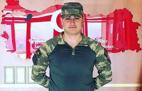 Kırıkkale Şehidine Ağlıyor
