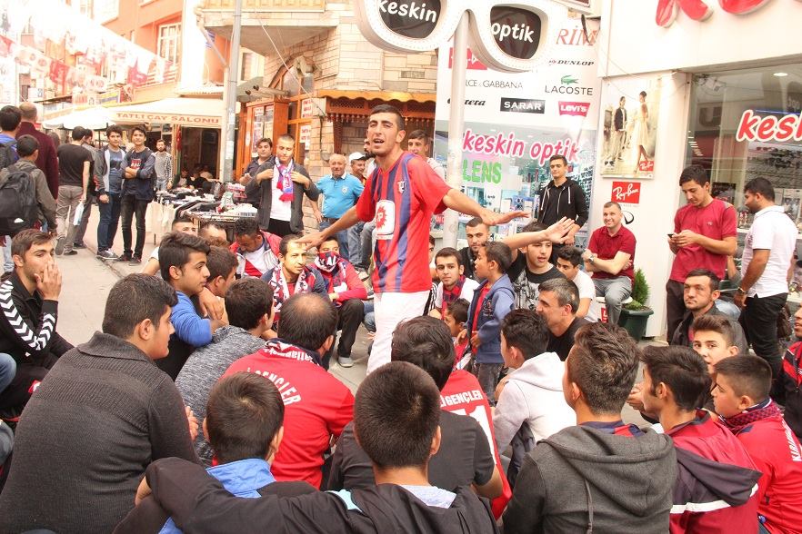 TARAFTARLARDAN ŞİMŞEKLERE TAM DESTEK