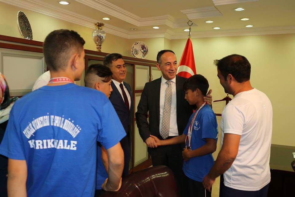 Şampiyonlardan Saygılı’ya Ziyaret