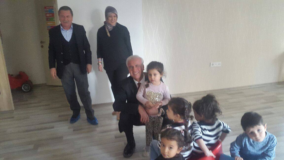 Mürsel Akçay Çocukları Ziyaret Etti