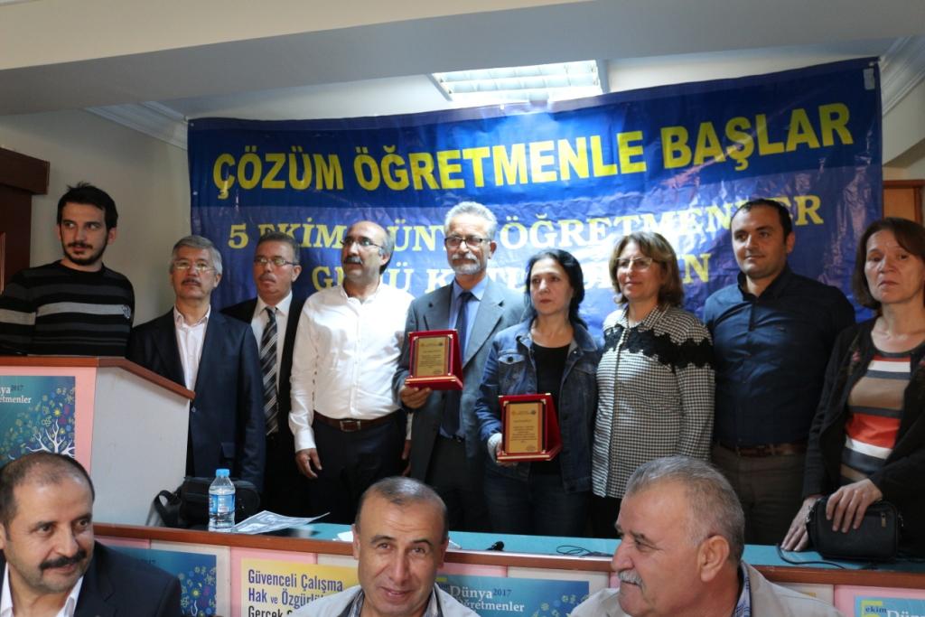 5 Ekim Dünya Öğretmenler Günü Kutlandı