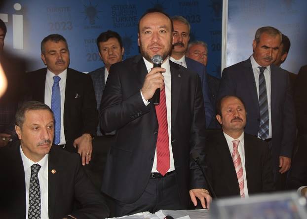 Yeni Yönetimle Yola Devam