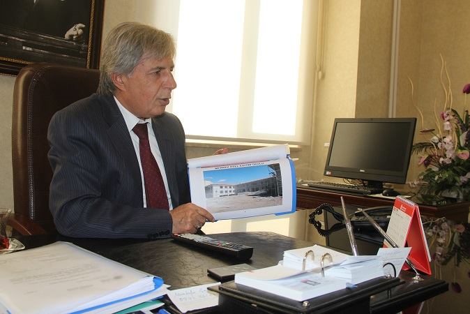 Okul İnşaatları Sürüyor
