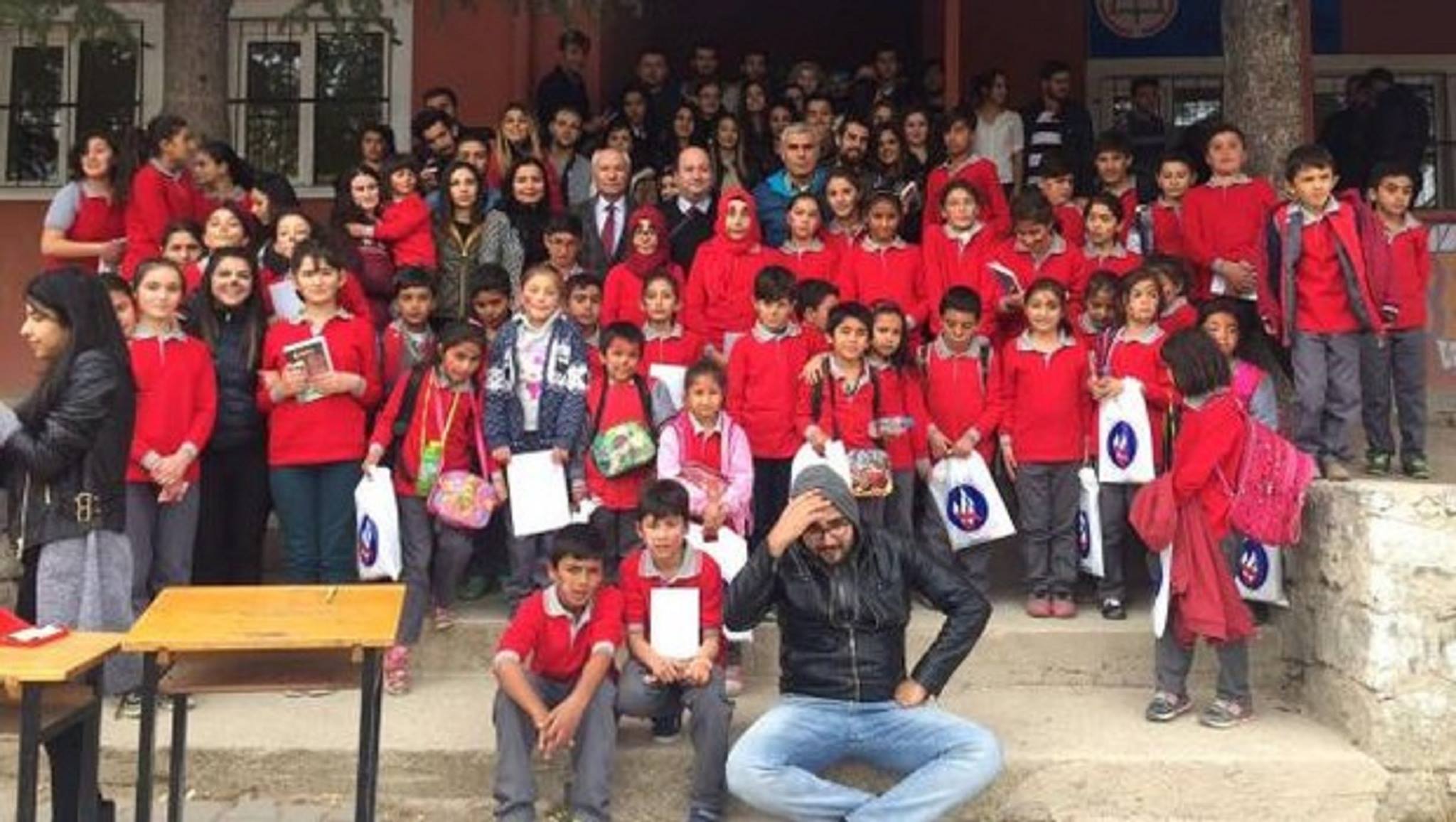Üniversitelilerden ‘Beyaz Sayfa Köy Projesi