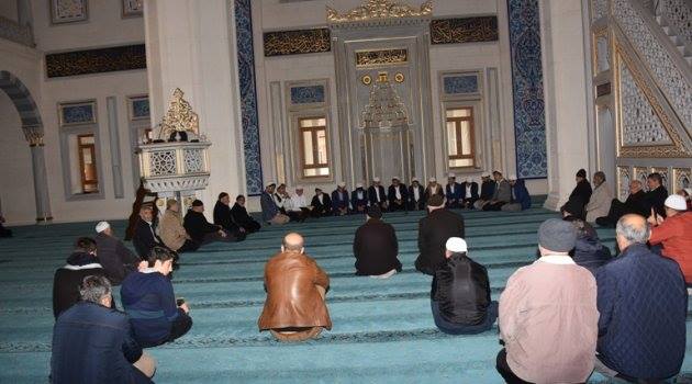 Hafız Öğrenciler Şehit Öğretmenler İçin Kur’an Okudu