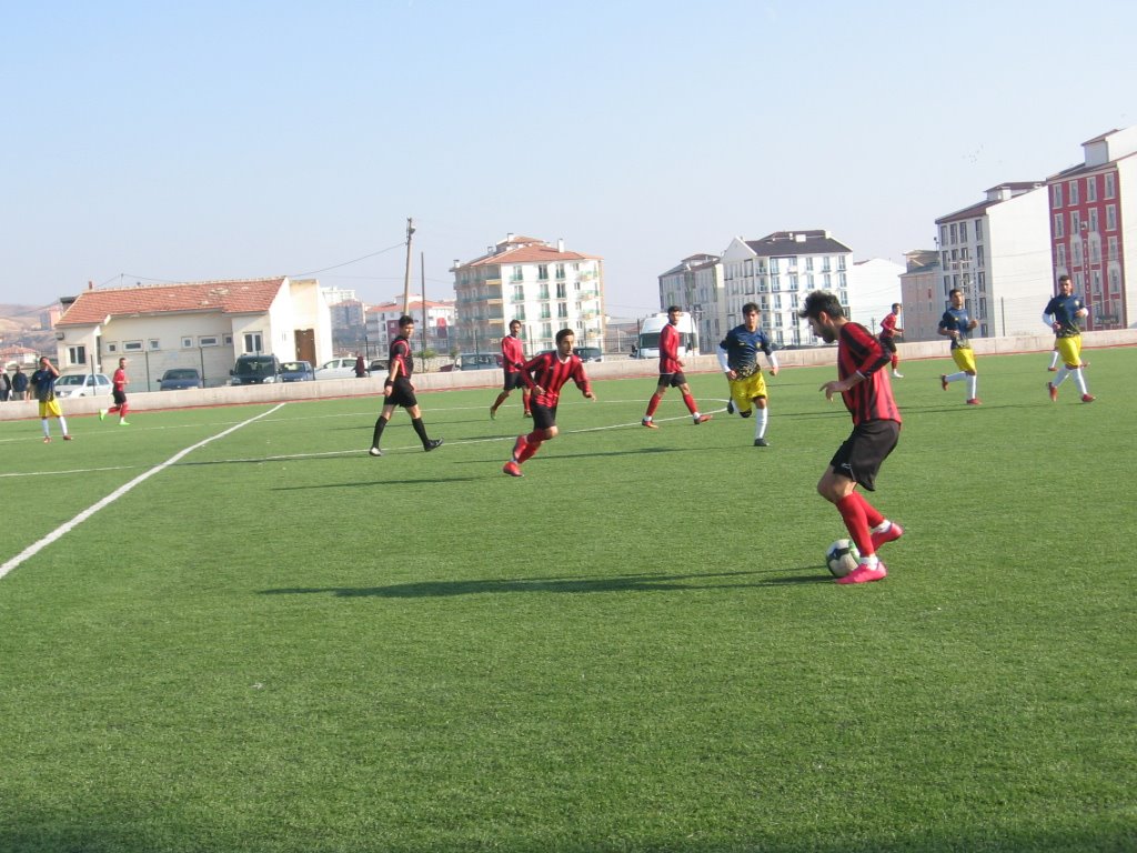 BİRİNCİ AMATÖR KÜME MAÇLARI ÇEKİŞMELİ GEÇİYOR