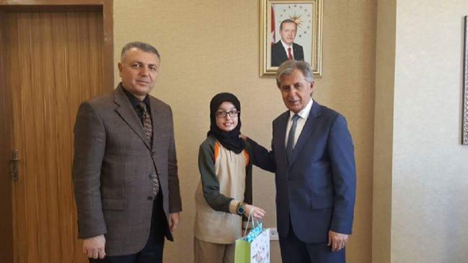 KOCAGÖZ ÖDÜLLENDİRİLDİ