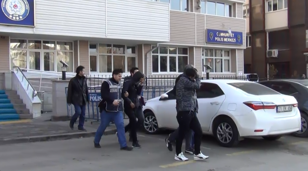 Sigara Hırsızları Yakalandı