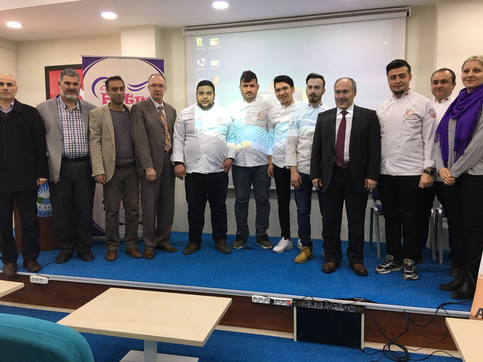 ‘Ceketine Sahip Çık’ Semineri