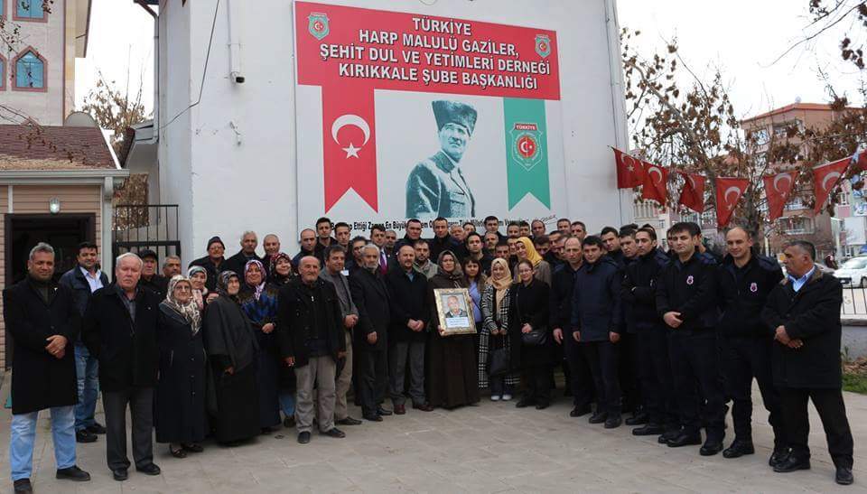 İNFAZ KORUMA MEMURLARI ŞEHİT, GAZİ AİLELERİNİN YANINDA