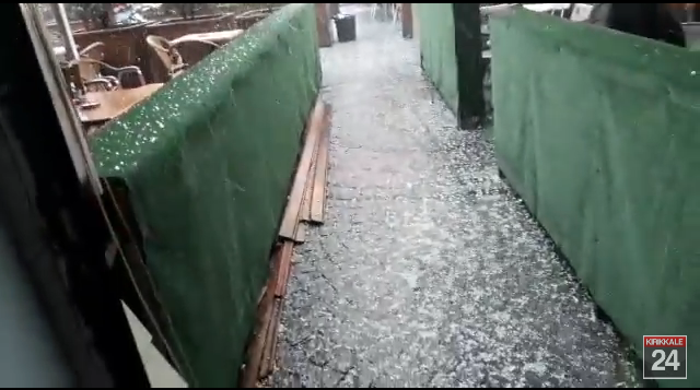 Kırıkkale’de Sağanak ve Dolu ”Video”