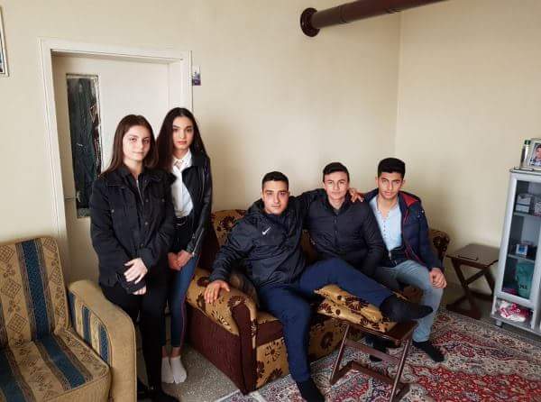 AFRİN GAZİSİ BURAK BİRDAL´I ZİYARET ETTİLER