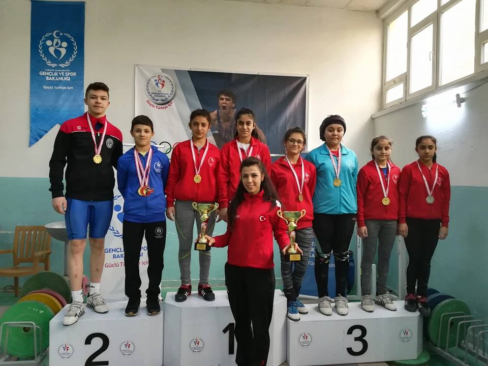 Kırıkkale’yi Halter’de Temsil Edecekler