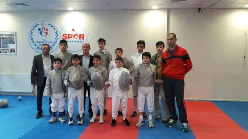 ESKRİM’DE YILDIZLAR BELLİ OLDU