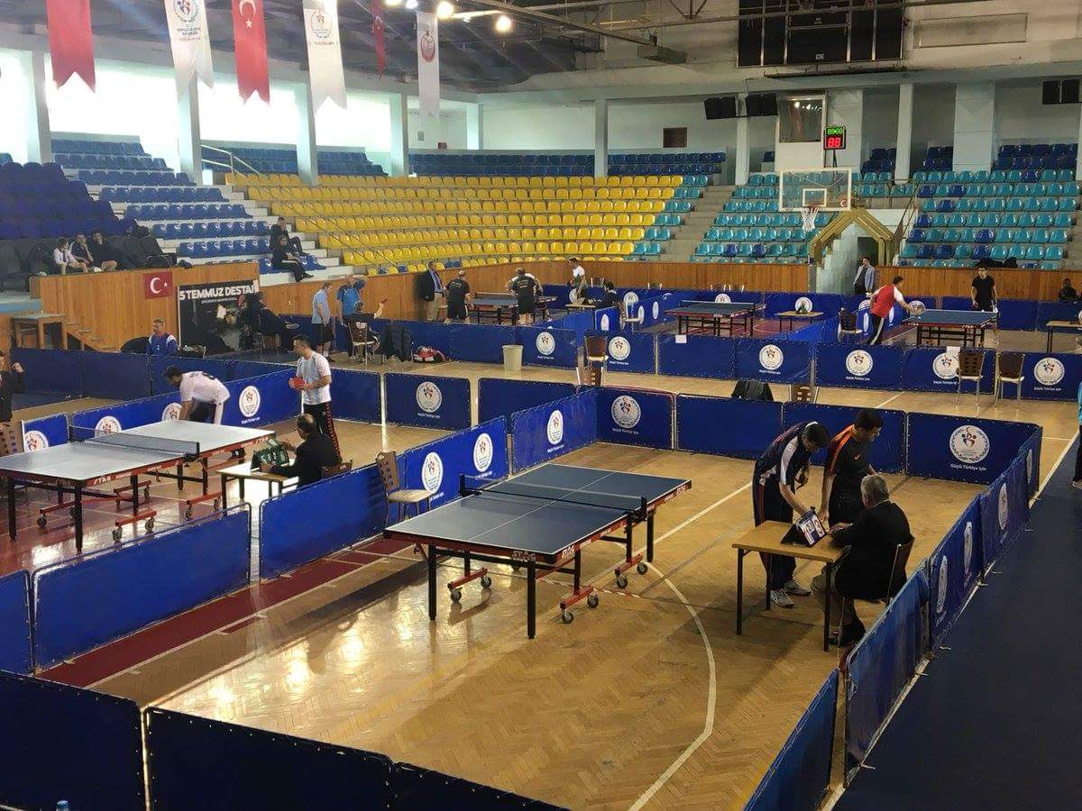 Masa Tenisinde Tıp Fakültesi Şampiyon Oldu