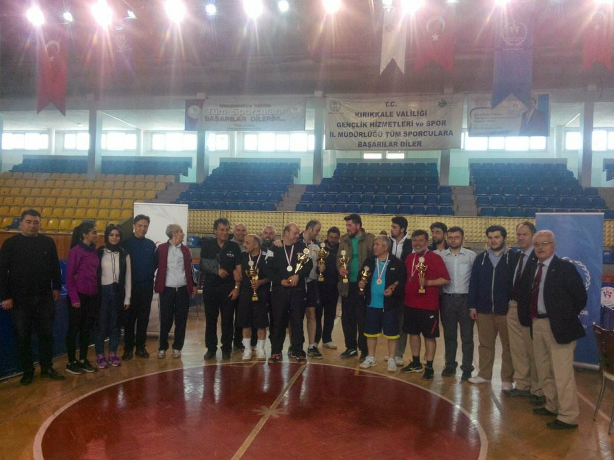 Veteranlar Şampiyonluk İçin Kıyasıya Yarıştı