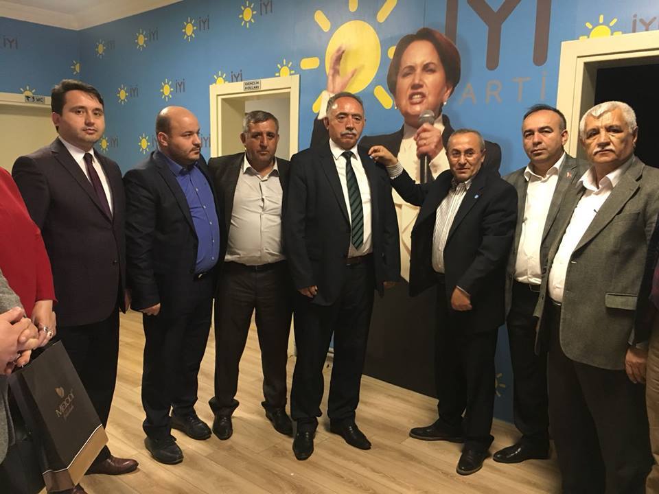 Kuzucu İyi Parti’ye Geçti