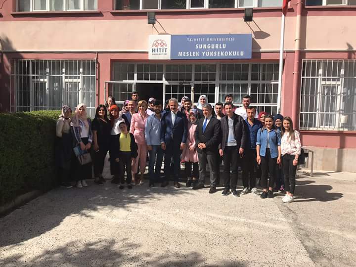 Sungur Hitit Üniversitesinde Konferans Verdi