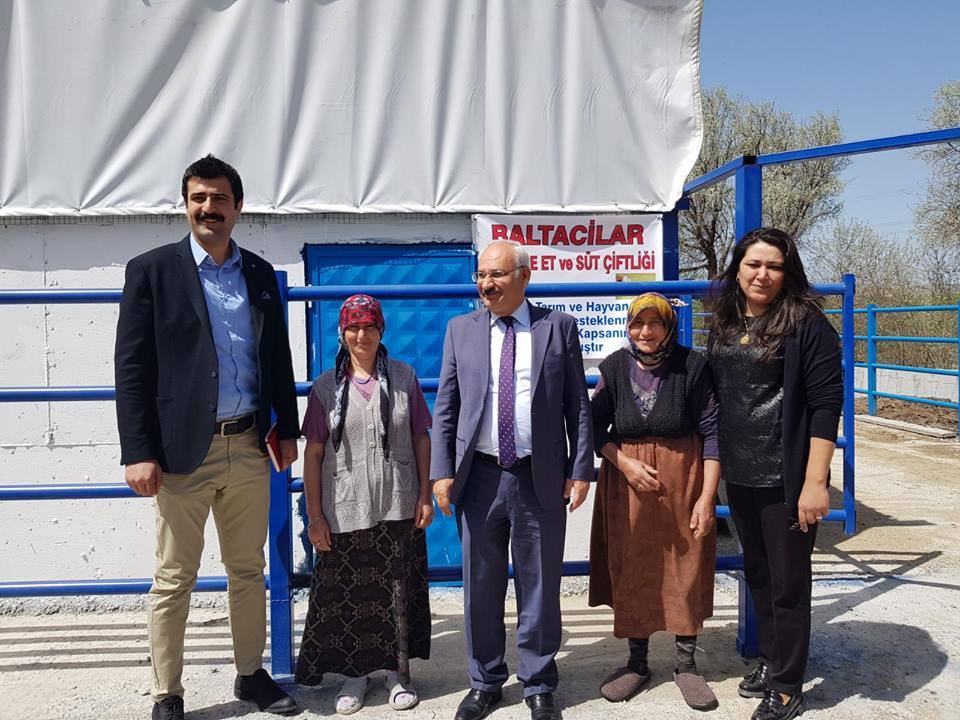 HAYVANCILIK İŞLETMELERİ MODERNLEŞİYOR