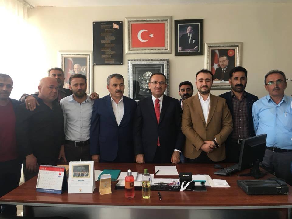 Bozdağ’dan Balışeyh İlçe Başkanlığına Ziyaret