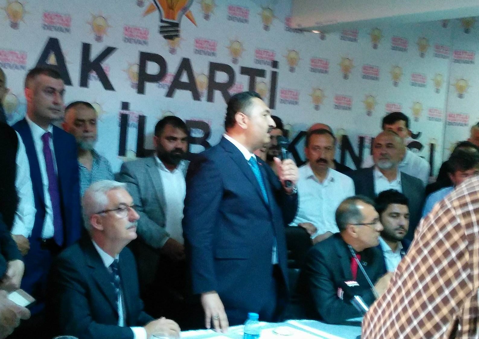 BOZDEMİR, ADAY ADAYLIĞINI AÇIKLADI ”VİDEO”