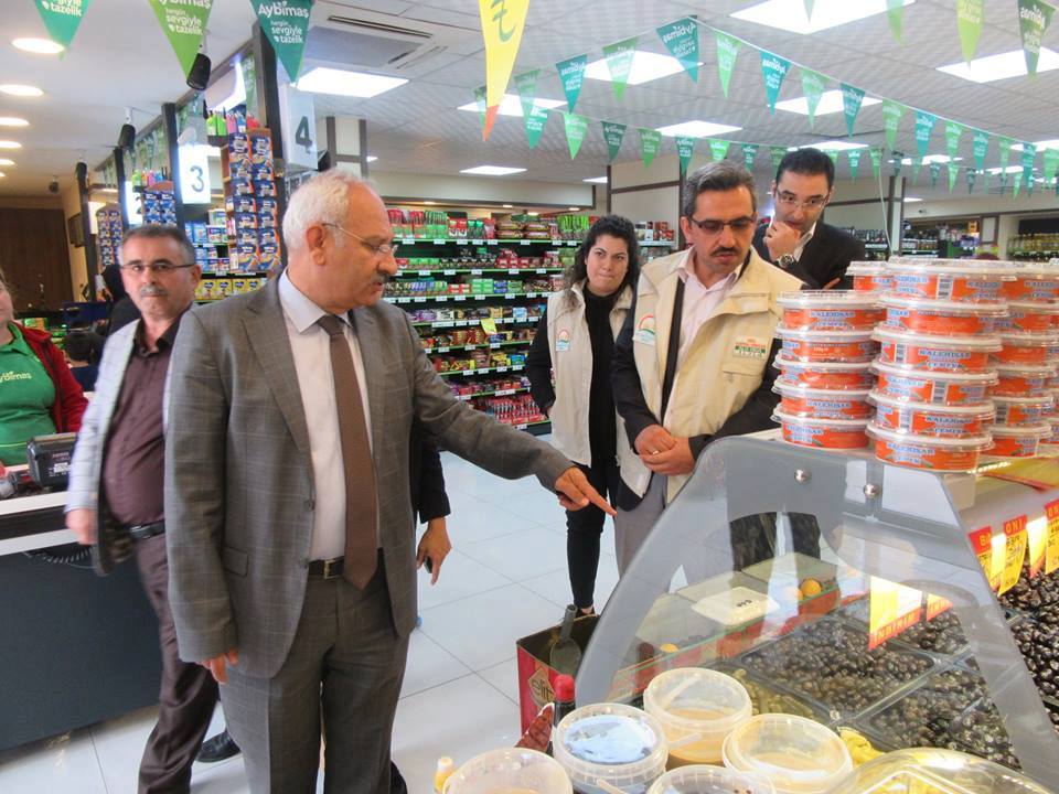 GIDA DENETÇİLERİ RAMAZANDA FIRSATÇILARA GÖZ AÇTIRMAYACAK