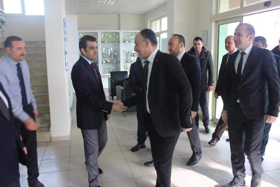 Kurum ziyaretleri sürüyor